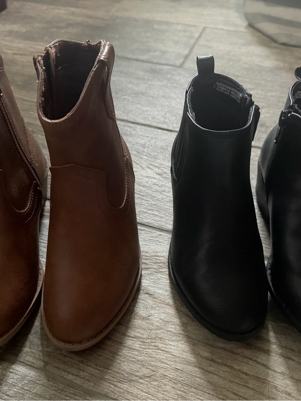 Youth Girls Brown and Black Ankle Chelsea Boots - Old Navy